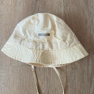 JACQUEMUS le bob gadjo bucket hat